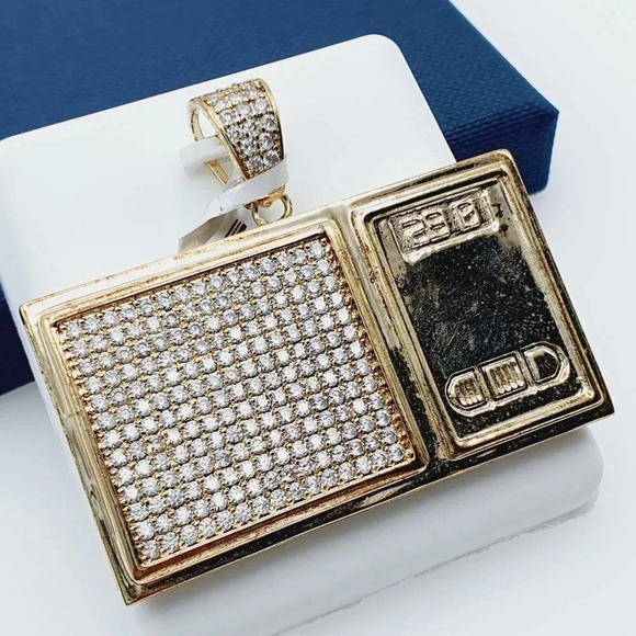 - "14K Gold Plated Cubic Zircon Pendant, EVBRS655 - Picture 10 of 11